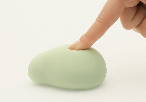 Зелёный вибромассажёр для женщин Tenga IROHA MIDORI IHM-02