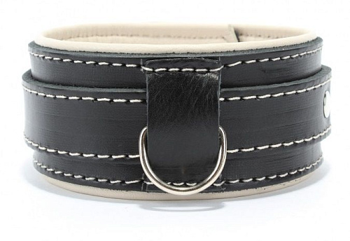 Чёрный ошейник с бежевым подкладом БДСМ арсенал 55037