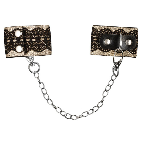 Стильные наручи на тонкой сцепке Obsessive A746 handcuffs