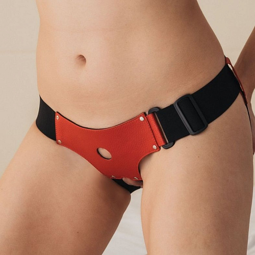 Трусики для маленькой насадки из красной кожи БДСМ арсенал 52016ars