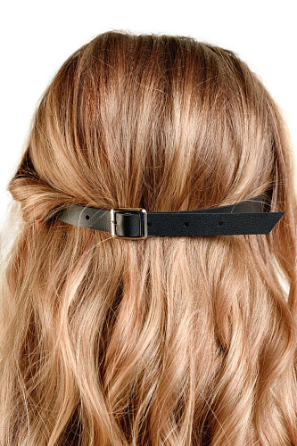 Чёрная маска ToyFa H.E.L. Monika 470010