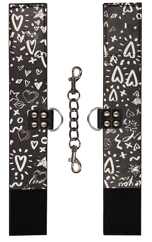 Чёрные поножи Shots Media BV Love Street Art Fasion OU329BLK