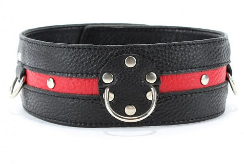 Чёрно-красный кожаный ошейник увеличенного размера с кольцом БДСМ арсенал 55023XL