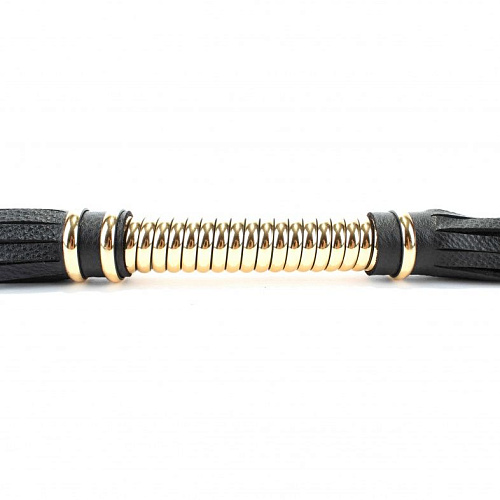 Чёрная плётка из натуральной кожи с золотистой отделкой рукояти БДСМ арсенал 54011