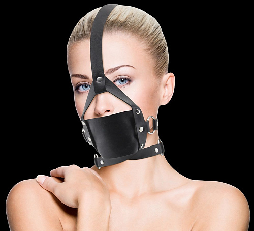 Чёрный кожаный кляп Shots Media BV Leather Mouth Gag OU148BLK
