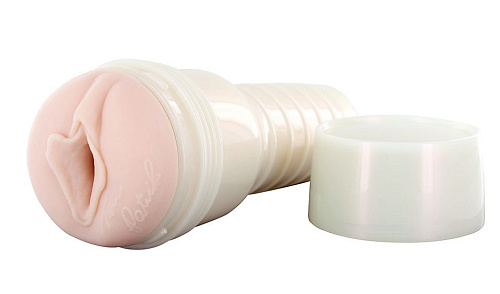 Мастурбатор-вагина телесного цвета Fleshlight Girls Tera Patrick Lotus FL524