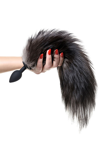 Чёрная силиконовая анальная втулка с хвостом чернобурой лисы POPO Pleasure 731441 (размер S)