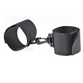 Мягкие чёрные нейлоновые наручи с карабином Pipedream Beginner s Nylon Cuffs PD4466-23
