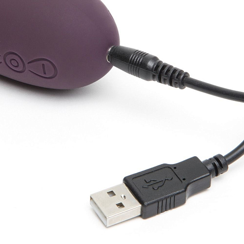 Фиолетовый вибратор Fifty Shades of Grey Come to Bed Rechargeable Slimline G-Spot Rabbit Vibrator FS-69143 (22,2 см)