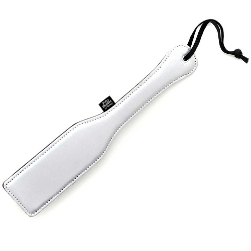 Серая двусторонняя сатиновая шлепалка Fifty Shades of Grey Satin Spanking Paddle FS-40180 (32 см)