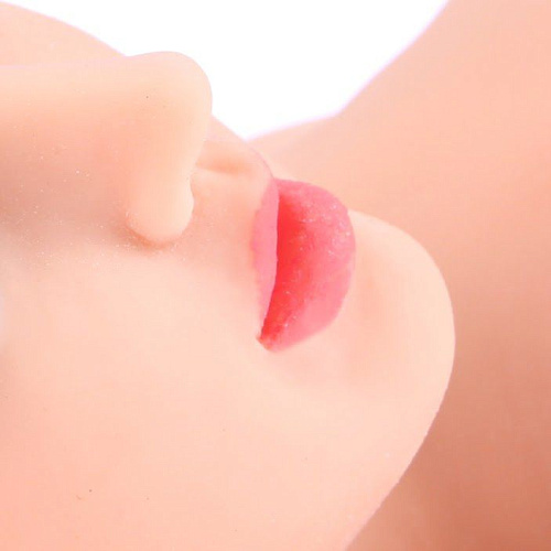 Мастурбатор телесногоо цвета в виде девушки на простыне KOKOS Valentina M01-003-08