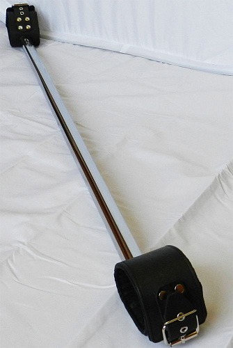 Комплект для фиксации ног  Распорка Подиум Р59