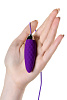Фиолетовое узенькое виброяйцо с пультом управления, работающее от USB A-toys Cony 764019