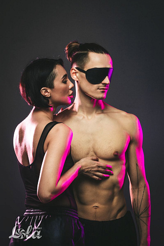 Чёрная маска Lola toys Shy 1141-03lola