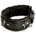 Чёрный ошейник с 3 кольцами на регулируемой застежке Eroticon P3159B