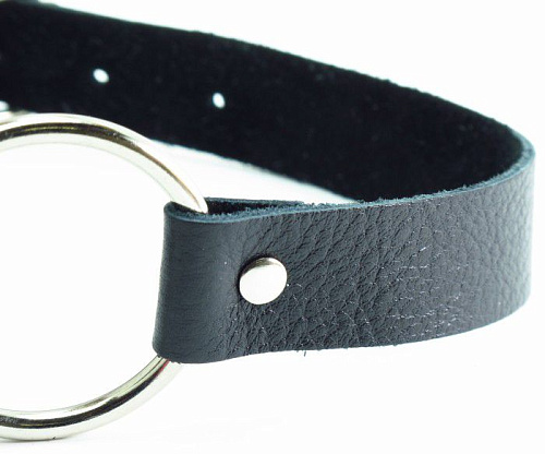 Чёрный кожаный кляп с кольцом БДСМ арсенал 60001