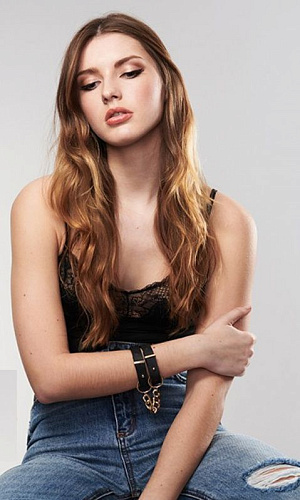 Чёрные наручи с цепочкой Bijoux Indiscrets MAZE 0209